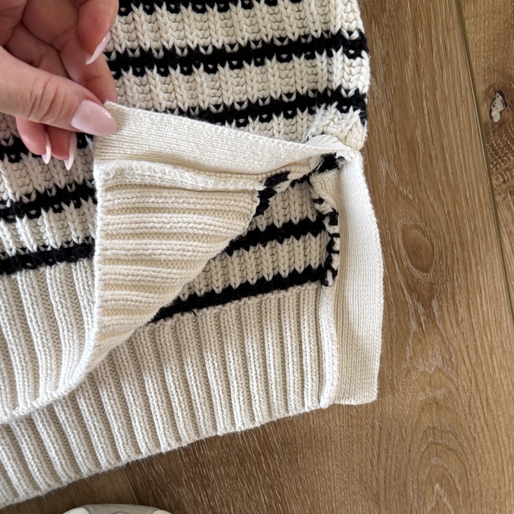 Able | Striped Mock Neck Sweater | White & Black | size XXL - Picture 3 of 6